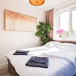Cofy - Quiet Location, Air-conditioning, Free Parking, 24-7 Check-in-out With Prepaid Nighttime Check-in, Early Check-in, Late Check-out! * Tartu