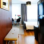 Cofy - Quiet Location, Air-conditioning, Free Parking, 24-7 Check-in-out With Prepaid Nighttime Check-in, Early Check-in, Late Check-out! Korter Tartu