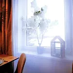 Апартаменты Cofy - Quiet Location, Air-conditioning, Free Parking, 24-7 Check-in-out With Prepaid Nighttime Check-in, Early Check-in, Late Check-out!