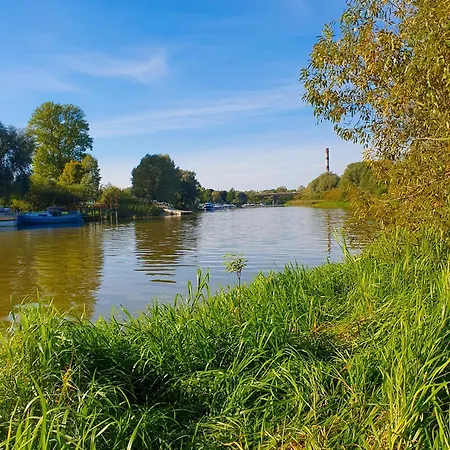 Cofy - Near-centrally Located, Quiet District, Air-conditioning, Free Parking, 24-7 Express Check-in-out, Close To Nature, Everything Need For Living! *