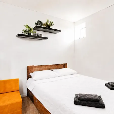 Cofy - Quiet Location, Air-conditioning, Free Parking, 24-7 Check-in-out With Prepaid Nighttime Check-in, Early Check-in, Late Check-out! Ταρτού