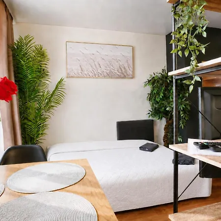 Διαμέρισμα Cofy - Quiet Location, Air-conditioning, Free Parking, 24-7 Check-in-out With Prepaid Nighttime Check-in, Early Check-in, Late Check-out! Ταρτού