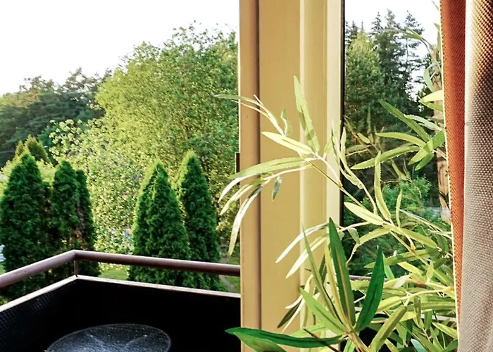 Cofy - Near-centrally Located, Quiet District, Air-conditioning, Free Parking, 24-7 Express Check-in-out, Close To Nature, Everything Need For Living! Tartu