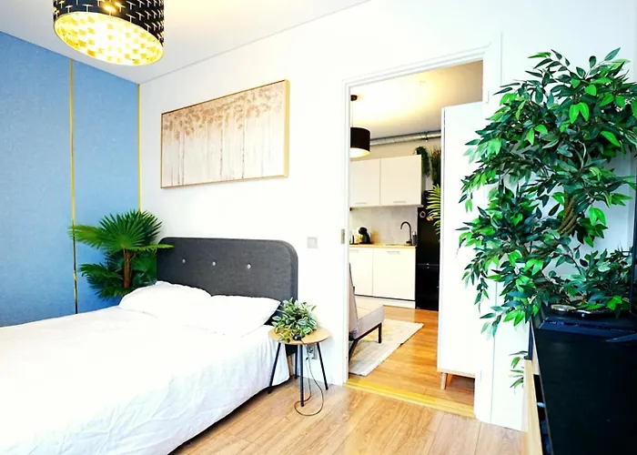 Cofy - Near-centrally Located, Quiet District, Air-conditioning, Free Parking, 24-7 Express Check-in-out, Close To Nature, Everything Need For Living! Appartement Tartu